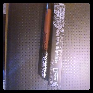 Kat von d crucifix everlasting liquid lip stick